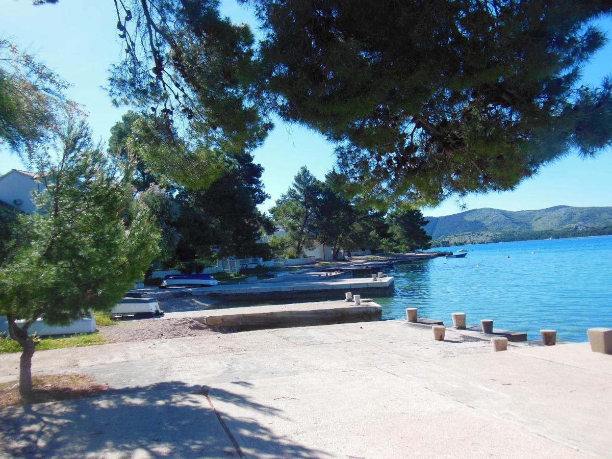 Holiday Home Oleander Žaborić Kültér fotó